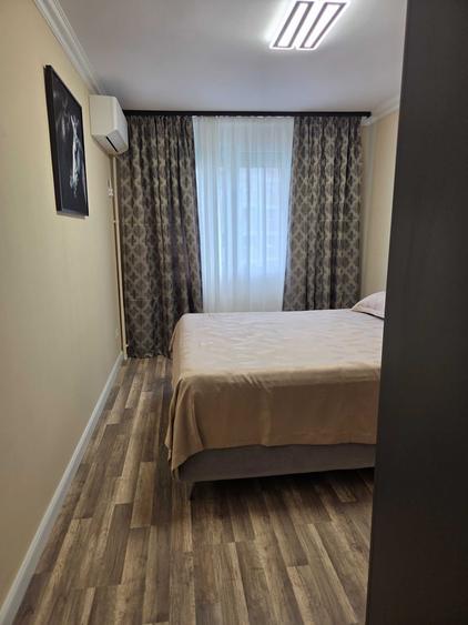 Apartament cu 2 camere decomandat în 1 Decembrie