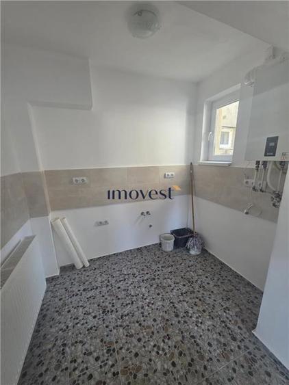 Apartament cu 2 camere decomandat în Micro 14