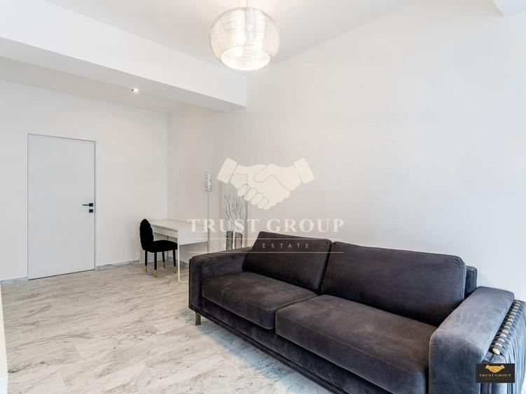 Apartament cu 3 camere semidecomandat, mobilat în Herăstrău