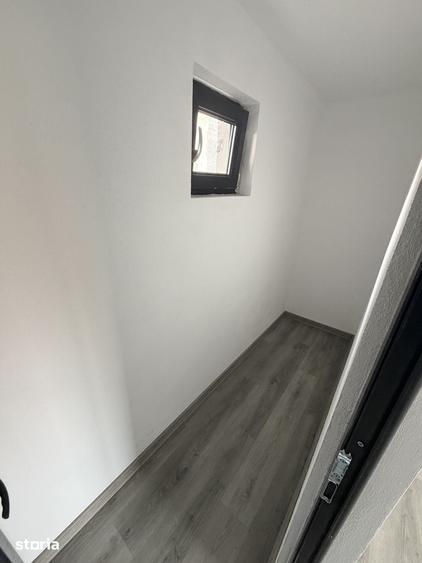 Casă cu 2 camere cu Teren 430 Mp în Mihăești
