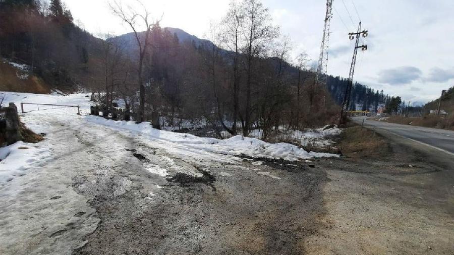 Teren Construcții intravilan de 4500 mp, în Timișu de Jos