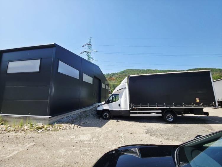 Spațiu industrial, de 570 mp, în Dărmănești