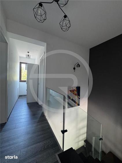 Casă cu 4 camere cu Piscina în Dâmbul Rotund