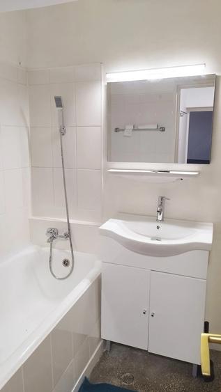 Garsonieră decomandată în Calea Călărașilor
