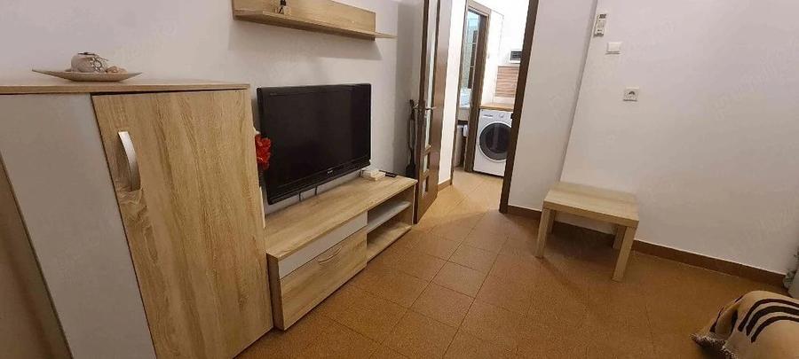 Garsonieră decomandată în Faleza Nord
