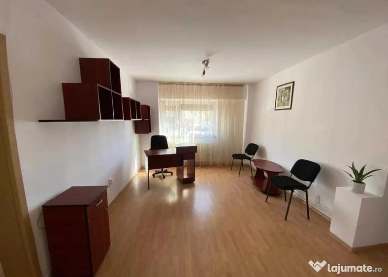Apartament cu 2 camere semidecomandat în Scriitorilor