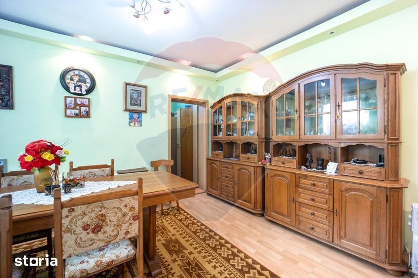 Casă cu 4 camere cu Teren 60 Mp în Bartolomeu