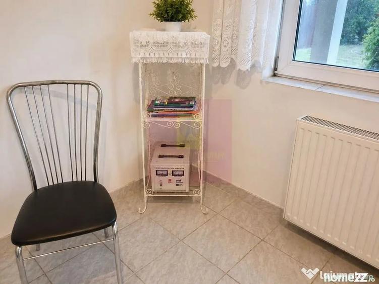 Casă cu 5 camere cu Teren 2875 Mp în Sadina
