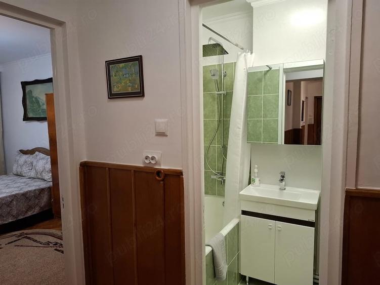 Apartament cu 3 camere decomandat în George Enescu