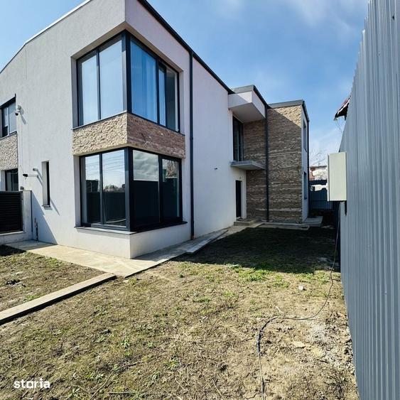 Casă cu 4 camere în Sârbi
