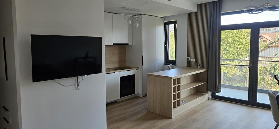Apartament cu 2 camere decomandat în Cetății
