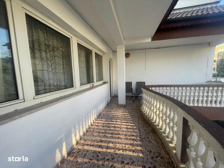 Casă cu 3 camere cu Teren 180 Mp în Calea București