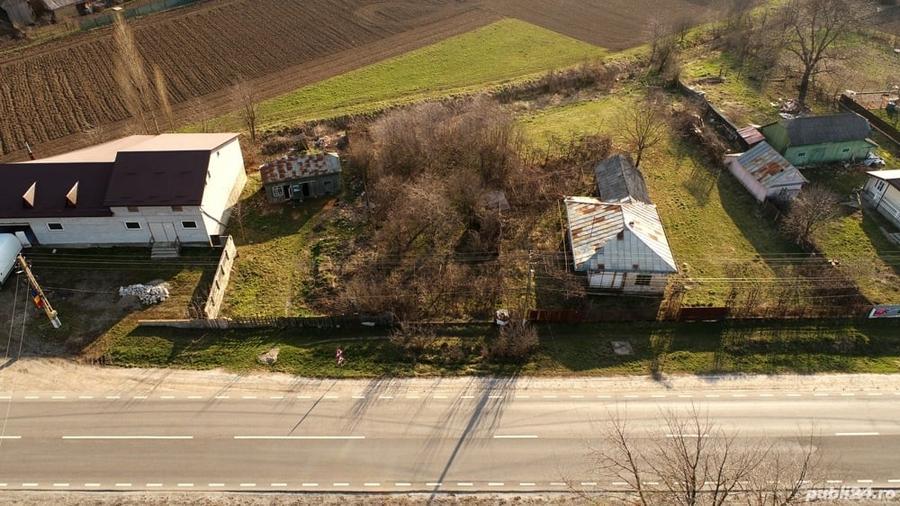 Casă cu Teren 1806 Mp în Vadu Moldovei