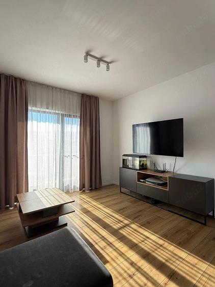 Apartament cu 3 camere decomandat în Sânnicoară