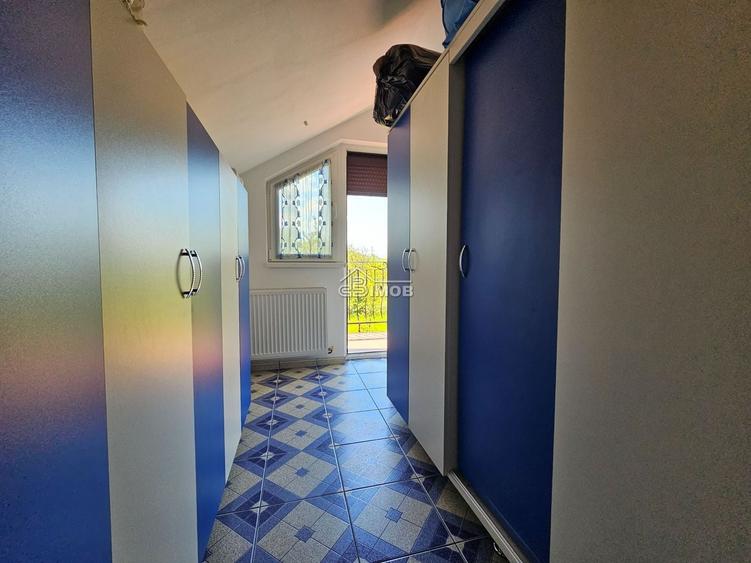 Casă cu 4 camere cu Teren 820 Mp în Dealu Mare