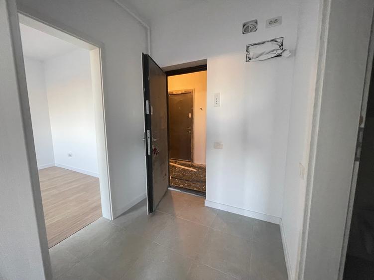 Apartament cu 2 camere semidecomandat în Berceni — fotografia 3