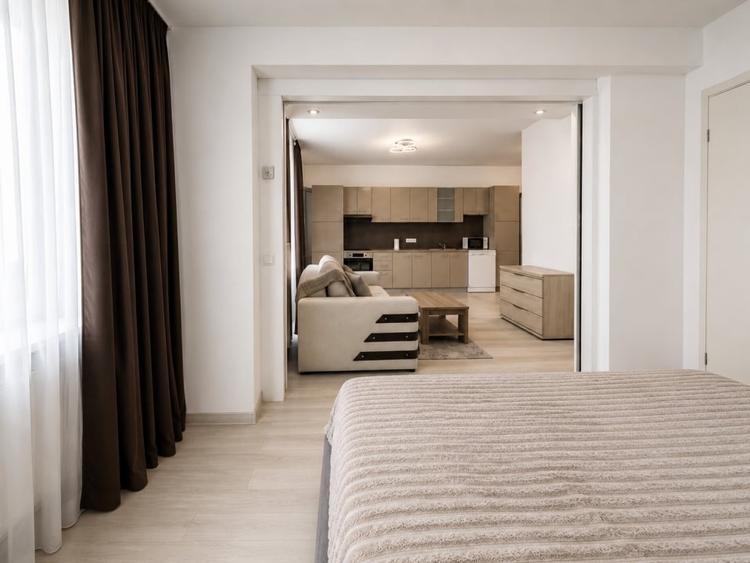 Apartament cu 2 camere decomandat, mobilat în Avantgarden