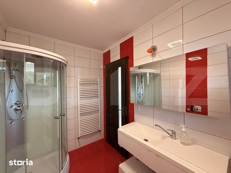 Casă cu 4 camere decomandat cu Teren 2421 Mp în Bucovăț