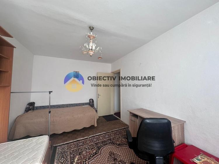 Garsonieră decomandată, mobilată în Dărmănești