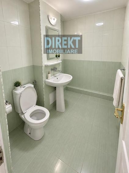 Spațiu comercial, de 86 mp, în Central