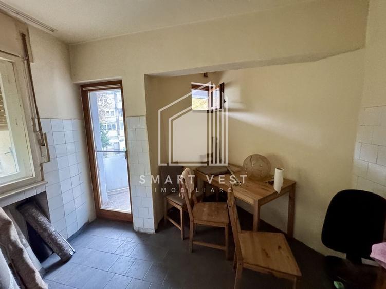 Apartament cu 2 camere semidecomandat în Micro 16
