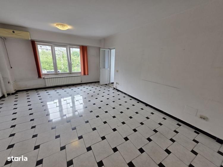 Apartament 3 camere / Titan/ Costin Georgian/ Metrou 1' - 6