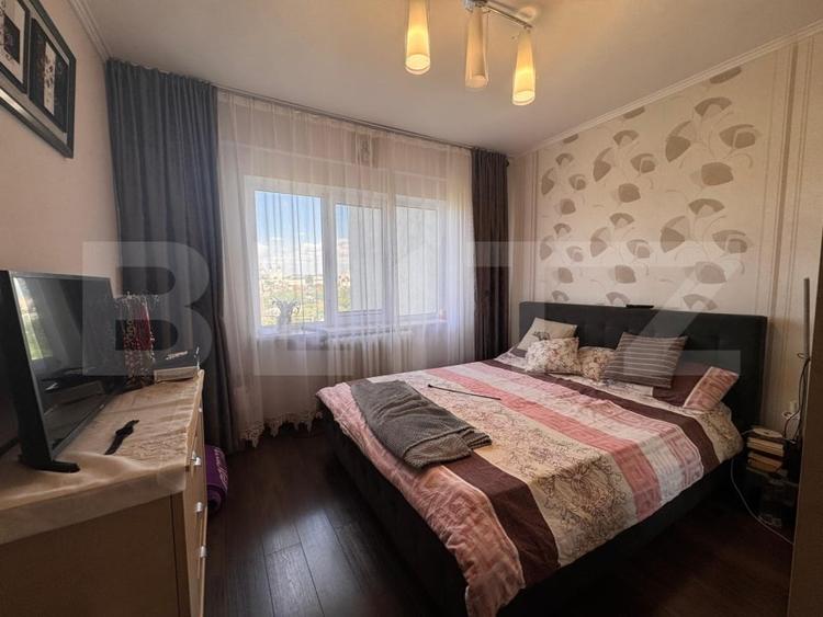 Apartament cu 3 camere decomandat, mobilat în Mircea cel Bătrân