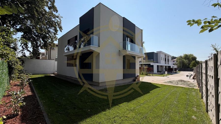 Casă cu 5 camere cu Canalizare în Corbeanca