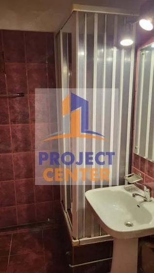 Apartament cu 2 camere decomandat în Eremia