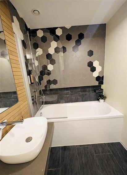 Apartament cu 2 camere decomandat, mobilat în Centrul Civic
