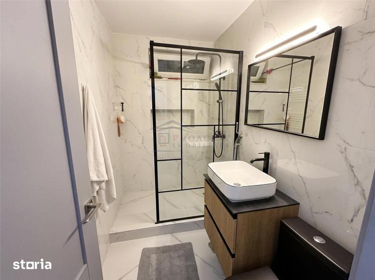 Apartament cu 3 camere, mobilat în Central