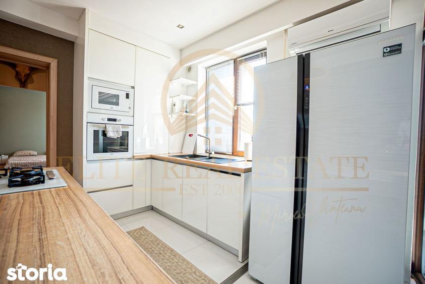 Apartament cu 3 camere, mobilat în Palazu Mare