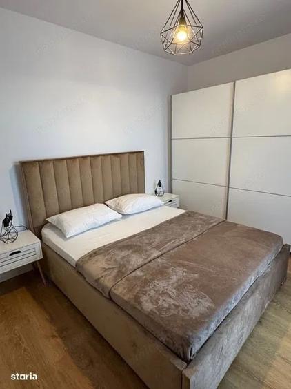 Apartament cu 3 camere semidecomandat în Torontalului