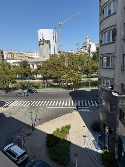 Apartament cu 2 camere, mobilat în Unirii