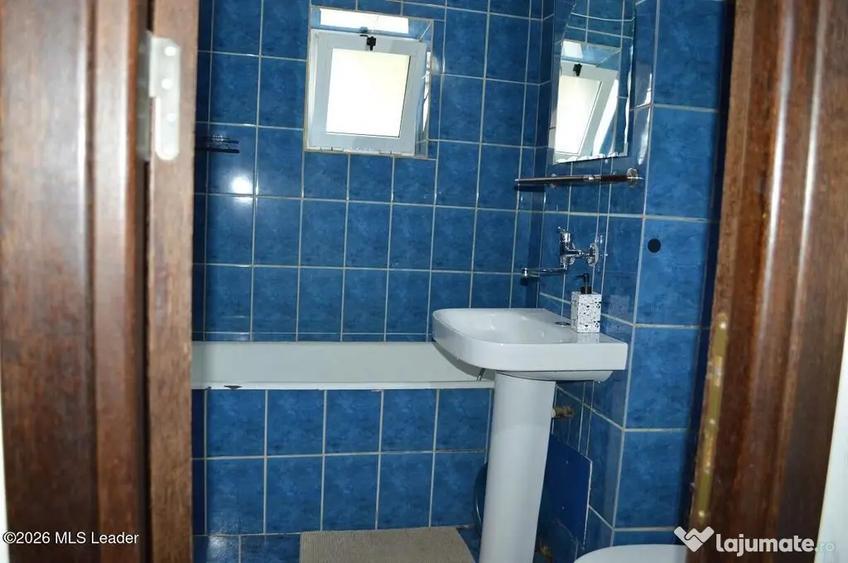 Apartament cu 3 camere decomandat, mobilat în Popa Șapcă
