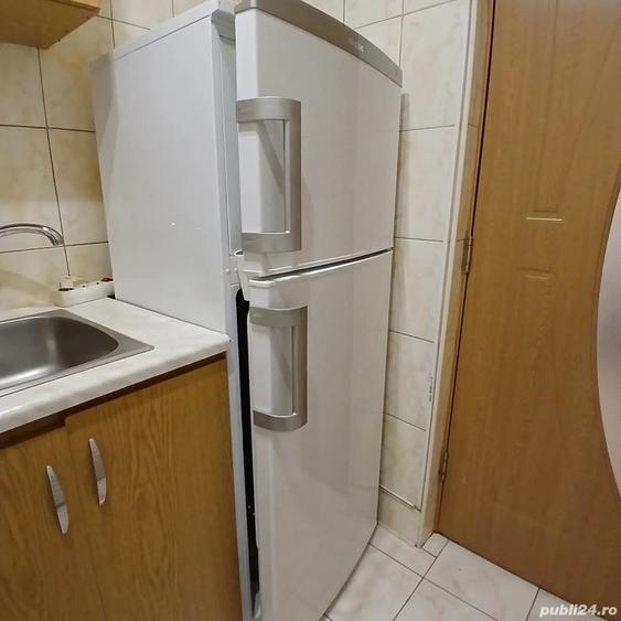 Apartament cu 2 camere nedecomandat în Central