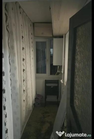 Apartament cu 2 camere decomandat în Burdujeni