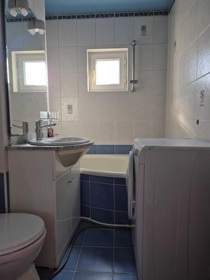 Apartament cu 2 camere decomandat în Podgoria
