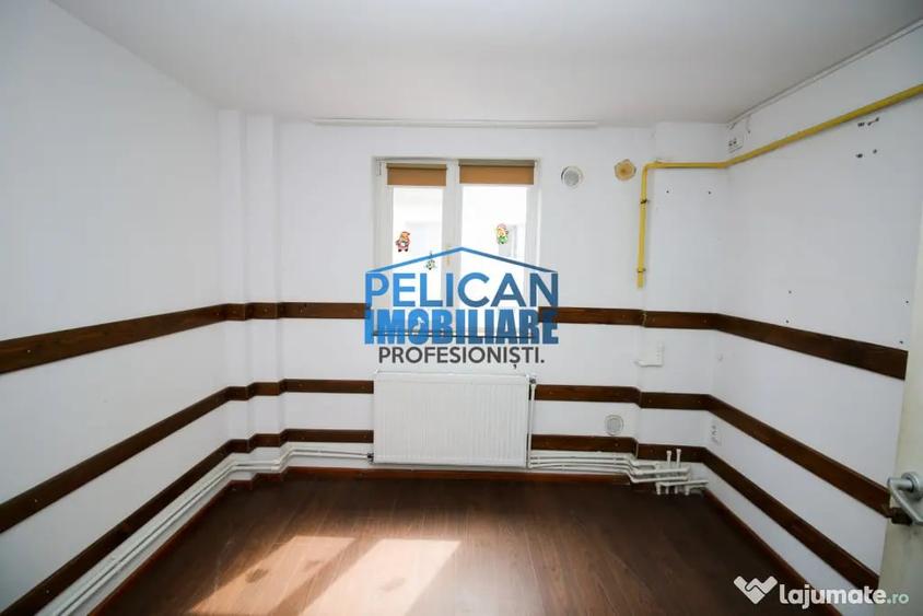 Garsonieră în Vest