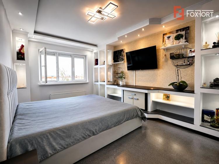 Apartament cu 3 camere decomandat, mobilat în Aurel Vlaicu