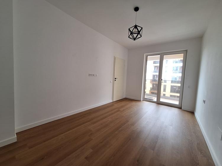 Apartament cu 2 camere semidecomandat în Florești