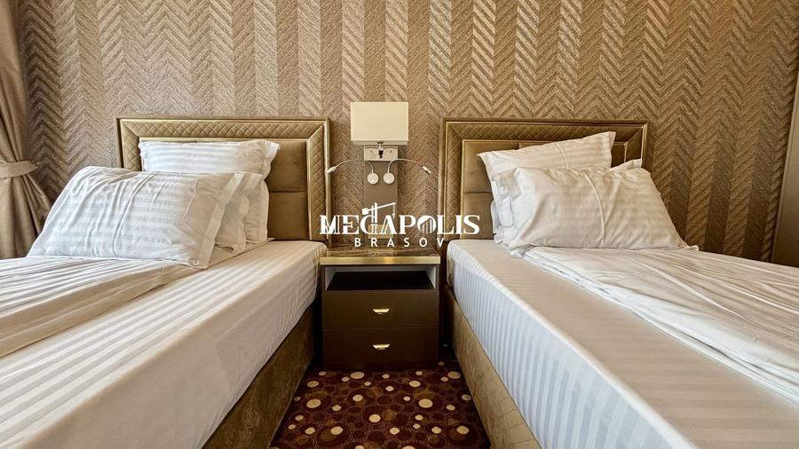 Apartament cu 4 camere în Tractorul