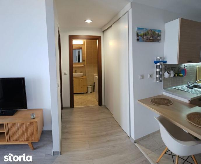 Apartament cu 2 camere, mobilat în Colentina