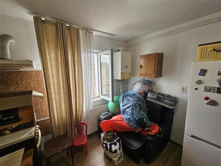 Garsonieră decomandată în Calea Caransebeșului