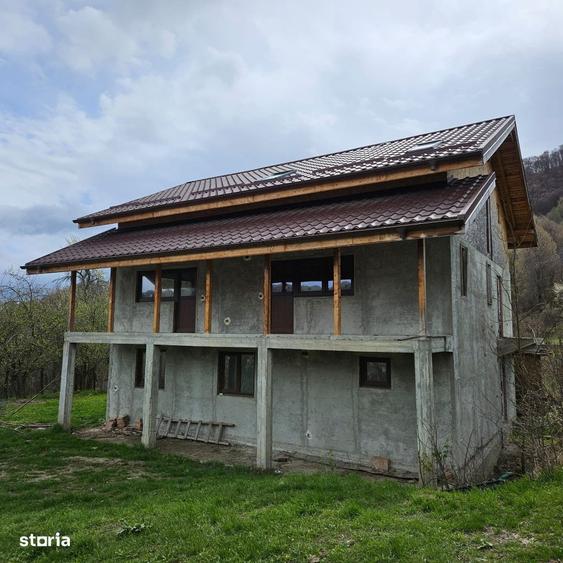 Casa de vacanta de vanzare in comuna Corbi, judet Arges. - 8