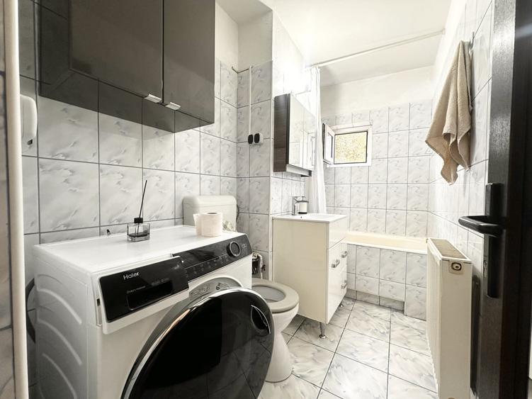 Apartament cu 3 camere semidecomandat, mobilat în Freidorf