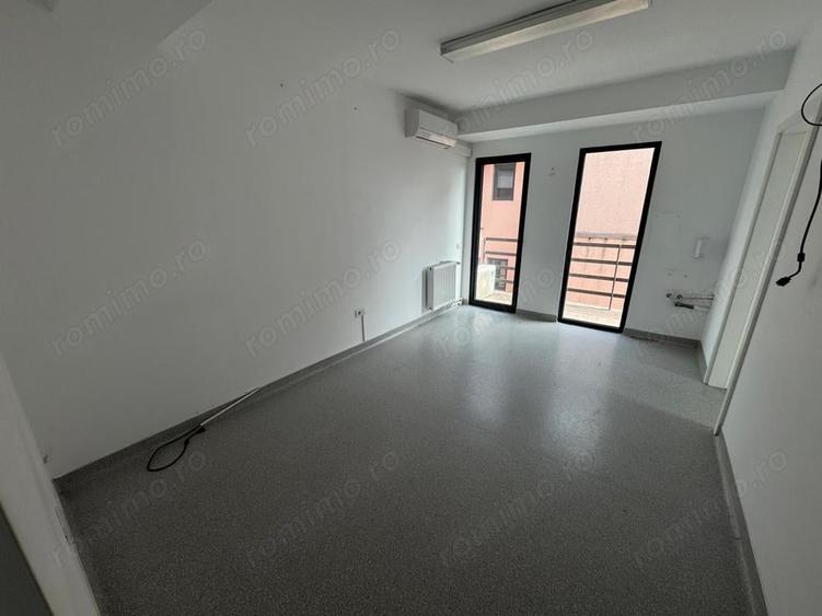 Spațiu comercial, de 220 mp, în Dumbrăvița