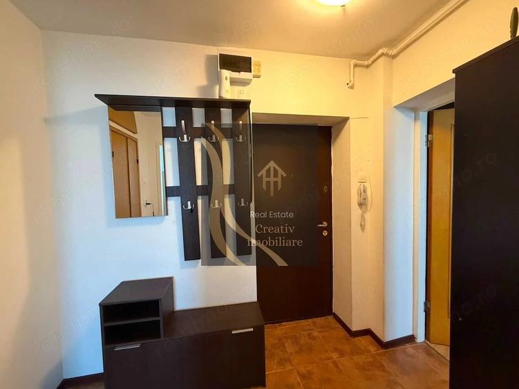 Garsonieră decomandată în 13 Septembrie