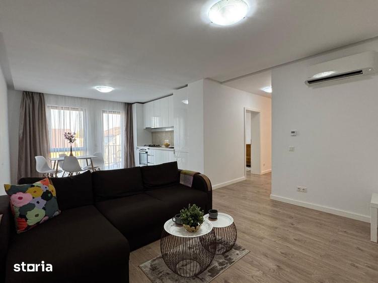 Apartament cu 3 camere, mobilat în Sud