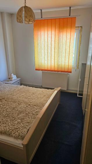 Apartament cu 3 camere decomandat în Platoul Izvor